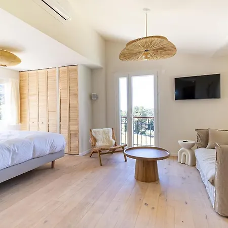 Appartement Elegant - Panoramic Vineyard View